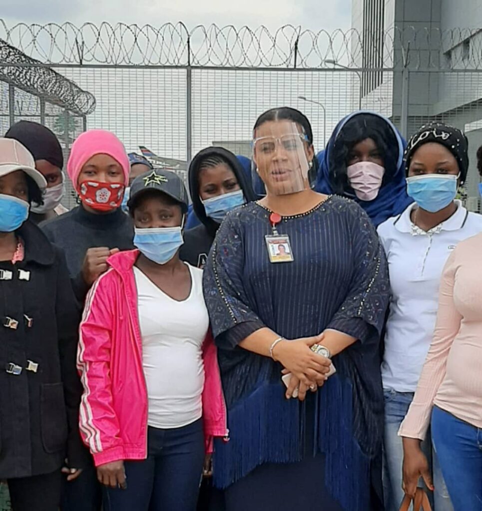 BREAKING:Peace Busari Arrives Nigeria From Lebanon With 28 Other Trafficked Victims–Sarumi Aliyu