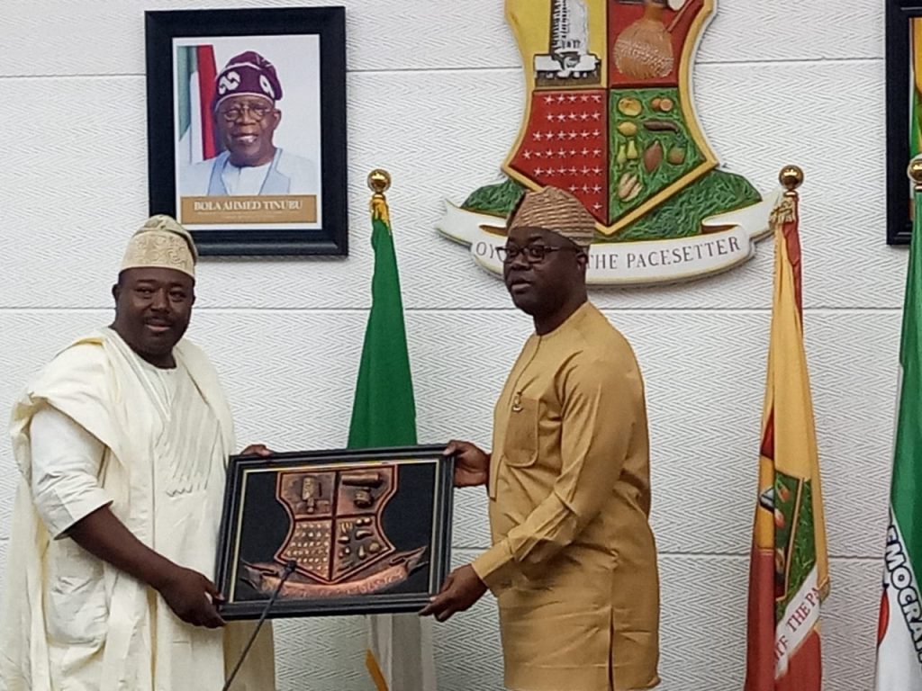 Makinde Hosts Sarafadeen Alli, Others, Seeks Youth Involvement in Governance