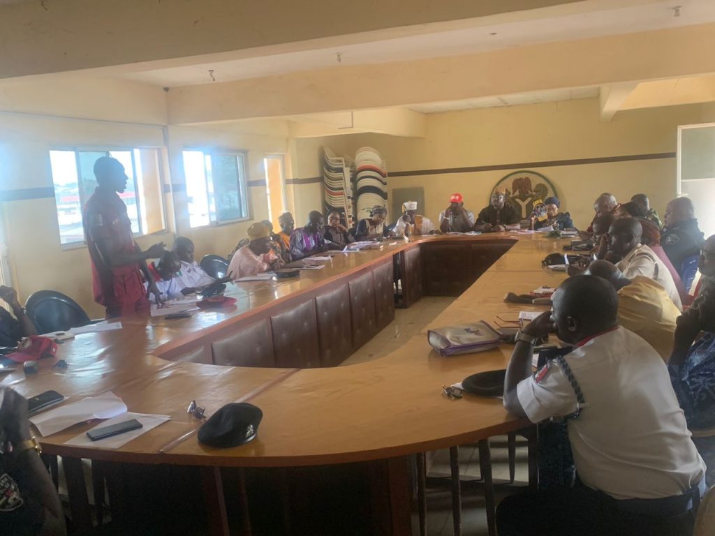 Hon Akinwole Holds Strategic Meeting With Security Stakeholders in Akinyele LG