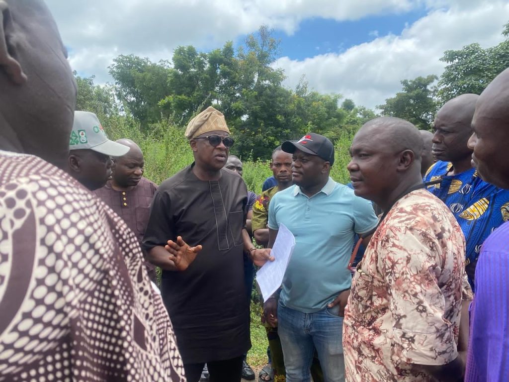 Oyo Housing Corporation Chairman, Hon. Ademola Omotoso, Leads Team to Inspect Estates in Saki and Oje Owode