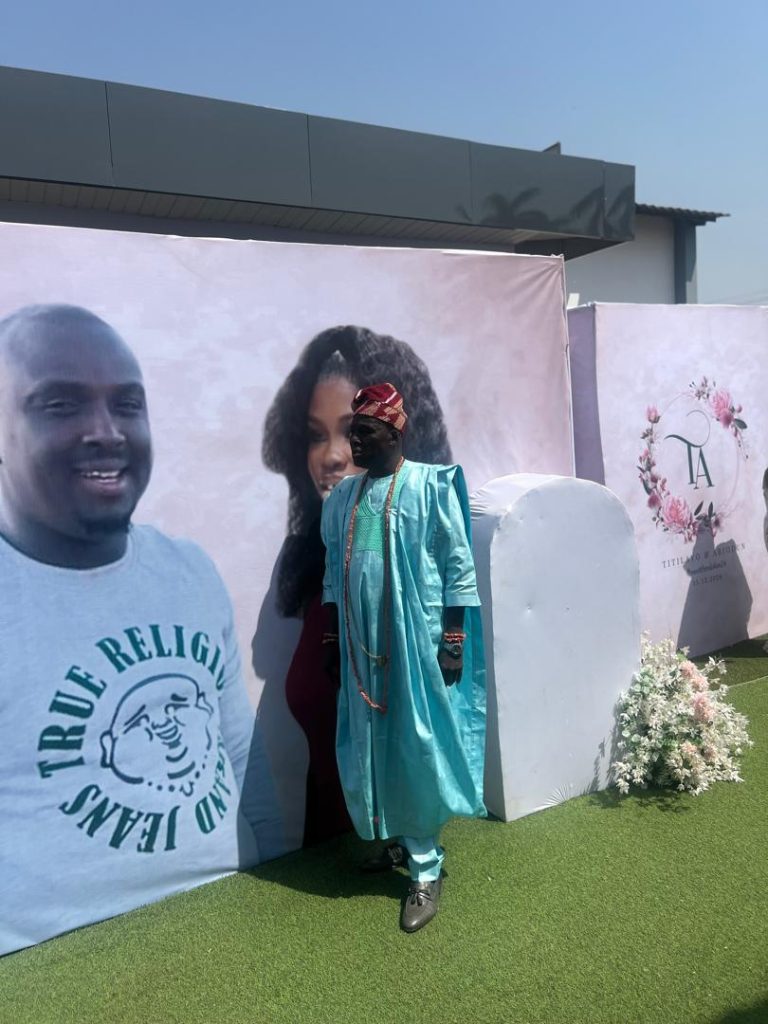 Mogaji Abass Oloko Showers Praises on Dignitaries for Honouring Him at Son’s Wedding