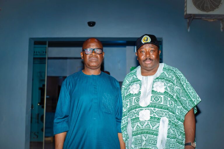 Okanlomo Oodua Congratulates Alli on Emergence as Oyo APC Guber Candidate, Hails JDS, ROCOF Members