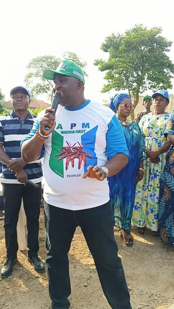 OBF Declares Support for All APM Candidates as Akika Disburses Ileya Gifts, Cash to Residents