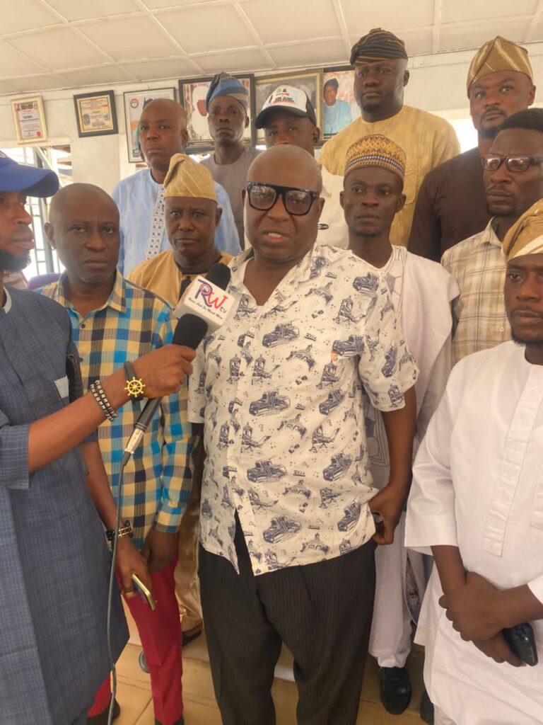 “We’ll follow Arapaja to APC” – Oyo PDP legislative candidates