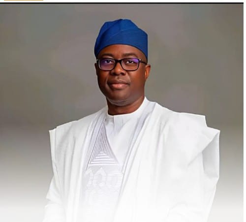 Residents Hail Makinde as Ladindin–Iseke–Ojongbodu Road Reconstruction Boosts Development