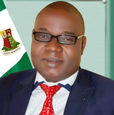 HON. ALAWODE FELICITATES DIRECTOR OF FINANCE, ABIDEMI LAYO OGUNMAKINDE, ON HIS BIRTHDAY