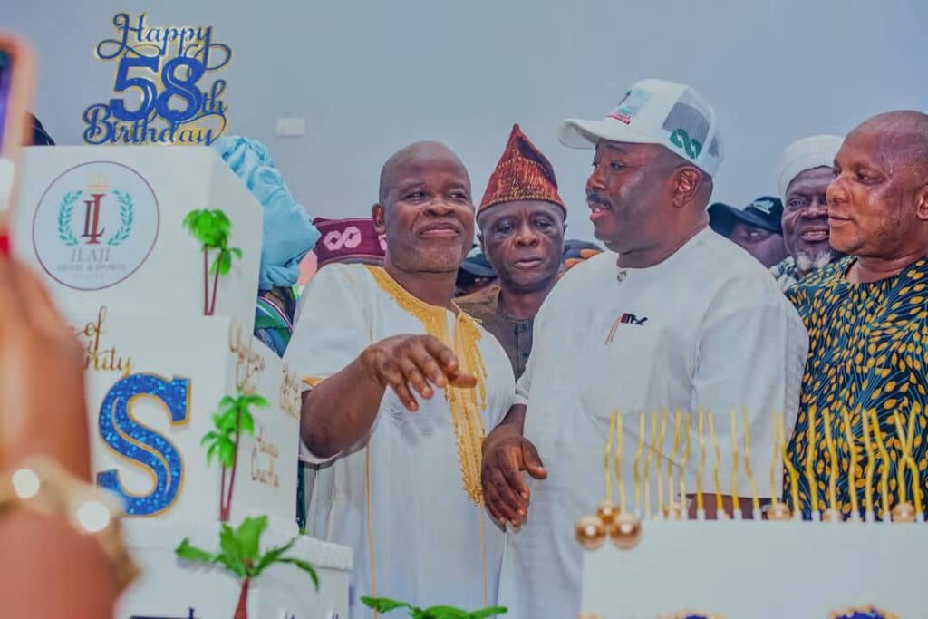 What I saw at Chief Dotun Sanusi’s Birthday Event By Olawoyin Edris Busayo