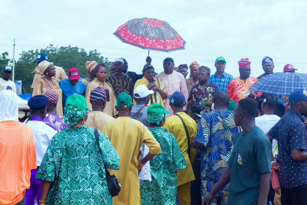 Ashamu Donates ₦5m Towards Oyo Tailors’ Union’s Ultramodern Secretariat